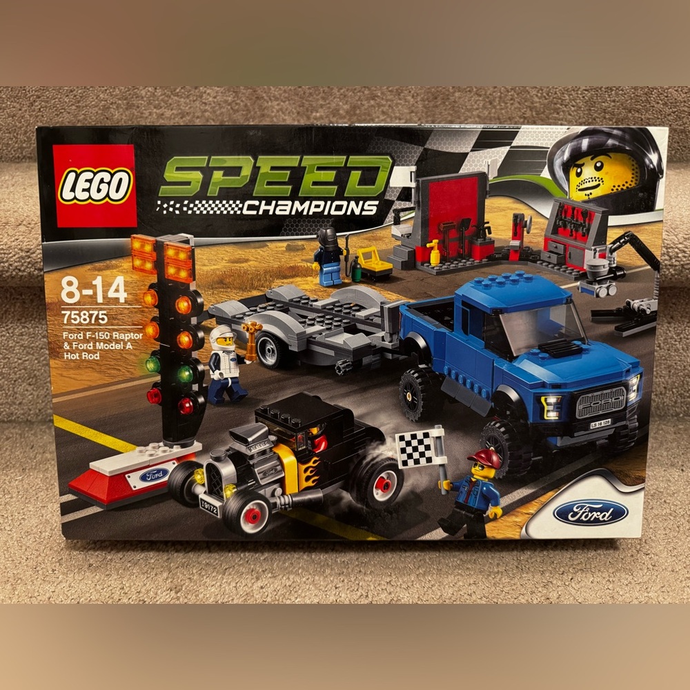 LEGO 75875